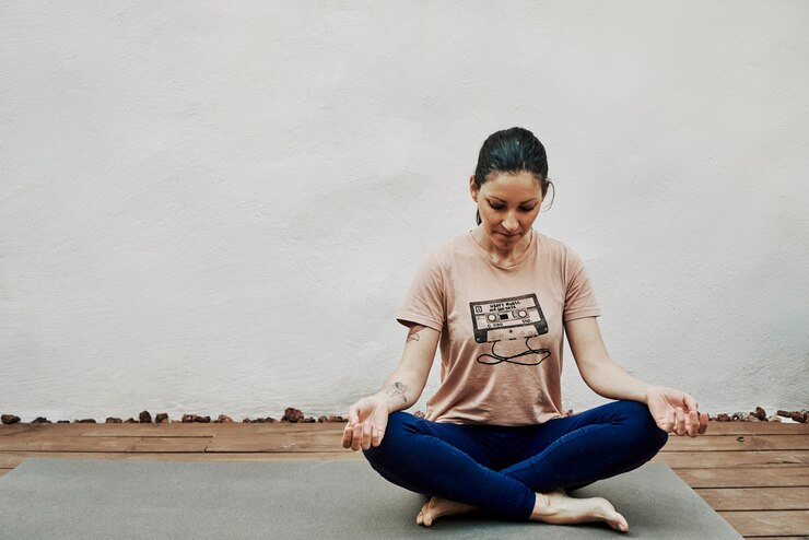 Understanding How to Spot a Toxic Partner Early: A Yogic Guide to Emotional Awareness in Dating